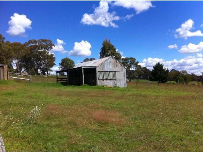 614 Puddledock Road, Armidale NSW 2350