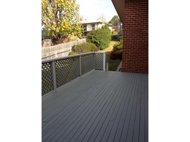 6 Donegal Terrace, Armidale NSW 2350