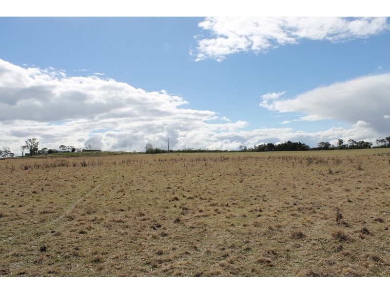 468 DANGARSLEIGH ROAD, Armidale NSW 2350