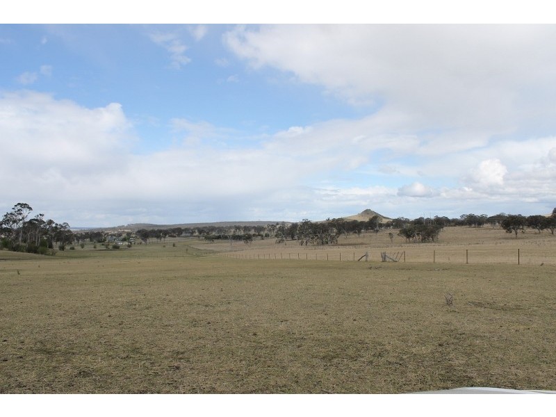 468 DANGARSLEIGH ROAD, Armidale NSW 2350