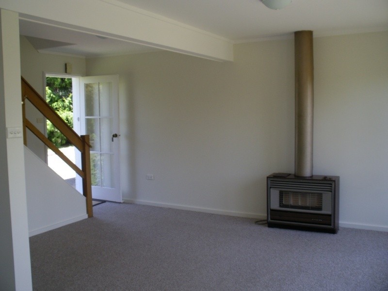 2/21 Catherine Street, Armidale NSW 2350