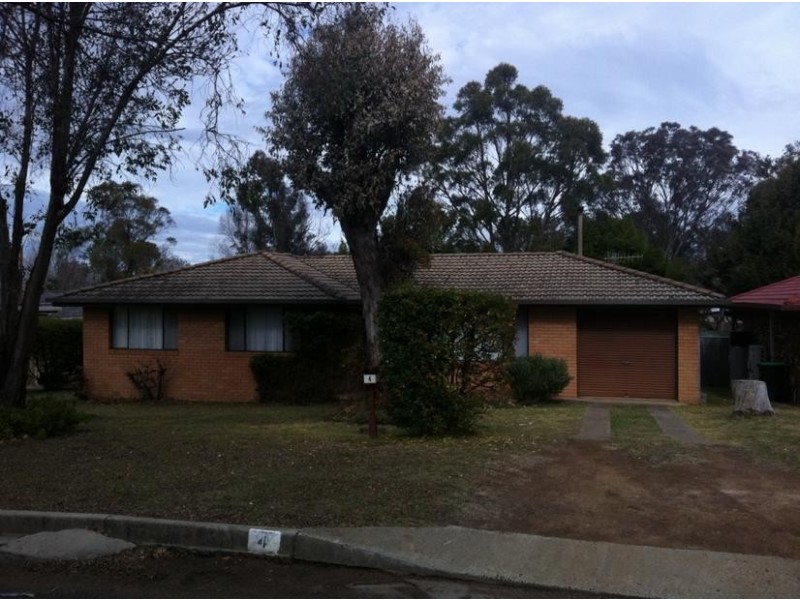 4 Werrina Crescent, Armidale NSW 2350