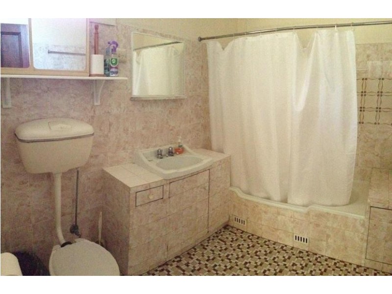 147 Brown Street, Armidale NSW 2350