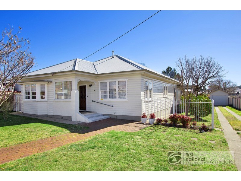 237 BROWN STREET, Armidale NSW 2350