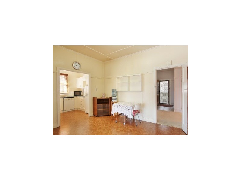 237 BROWN STREET, Armidale NSW 2350