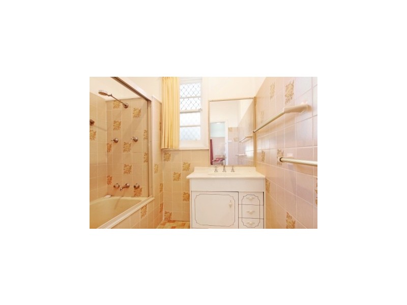 237 BROWN STREET, Armidale NSW 2350