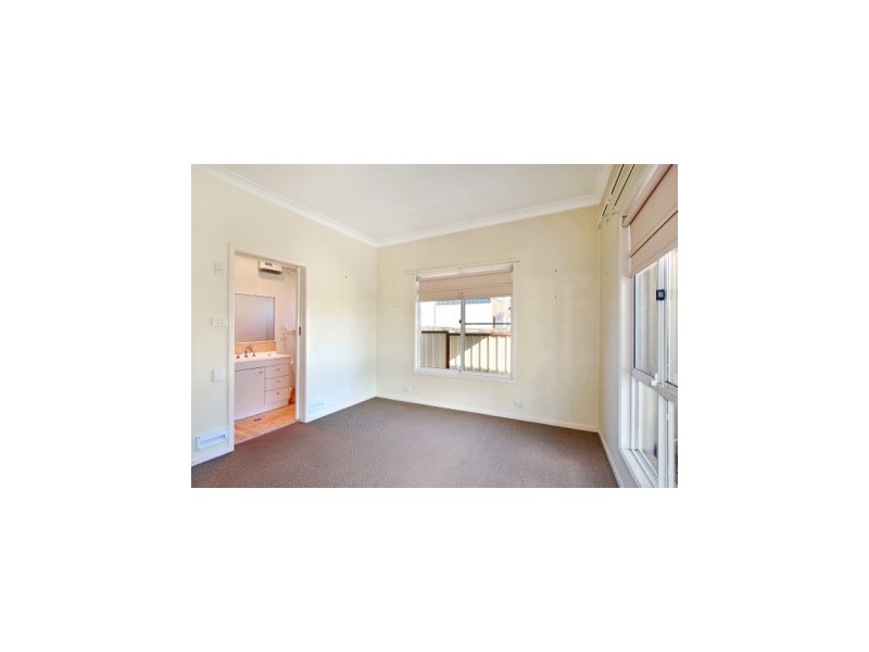 237 BROWN STREET, Armidale NSW 2350