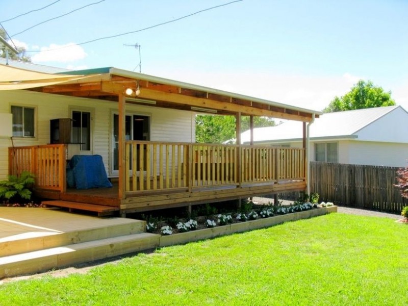 84 ERSKINE STREET, Armidale NSW 2350