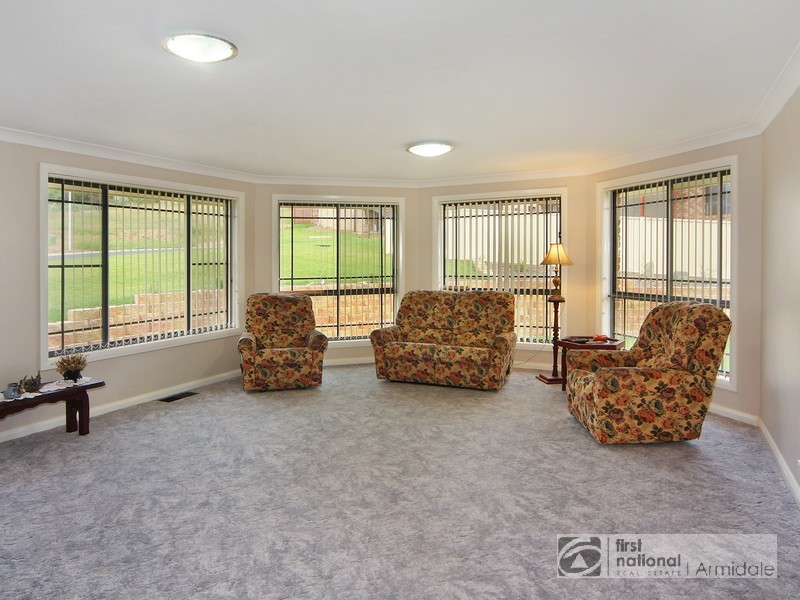 8 BILL WATSON AVE, Armidale NSW 2350