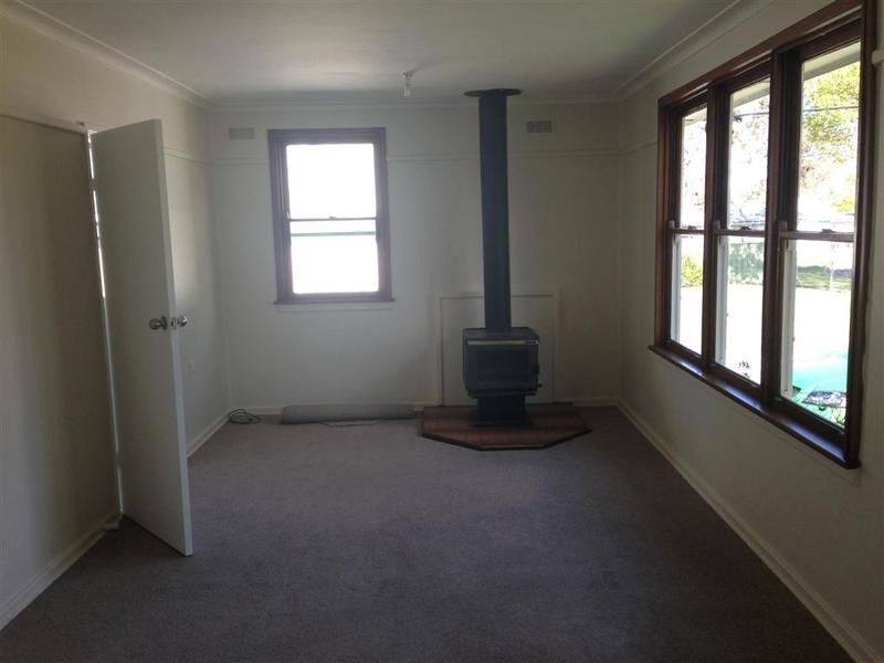 1 Jones Avenue, Armidale NSW 2350