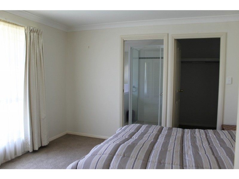 7 RUSDEN COURT, Armidale NSW 2350