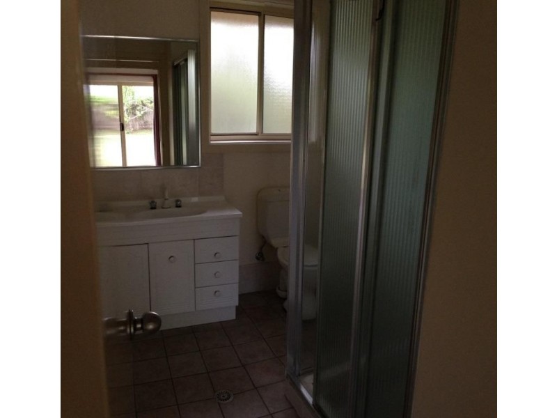 10B Kelly Ave, Armidale NSW 2350