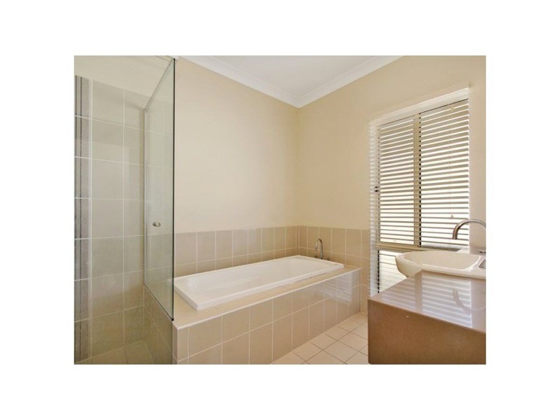 17 Cluny Road, Armidale NSW 2350