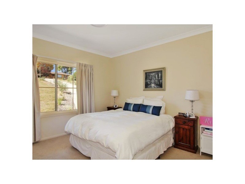 17 Cluny Road, Armidale NSW 2350