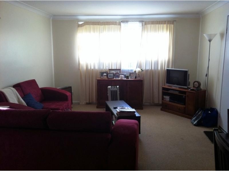 4/10 MARSHALL AVE, Armidale NSW 2350
