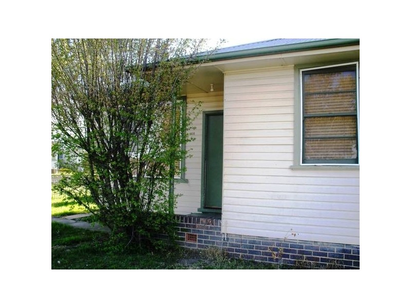 168 CANAMBE STREET, Armidale NSW 2350