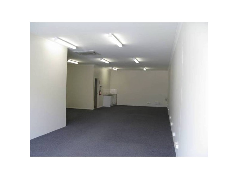 2/240 BEARDY STREET, Armidale NSW 2350