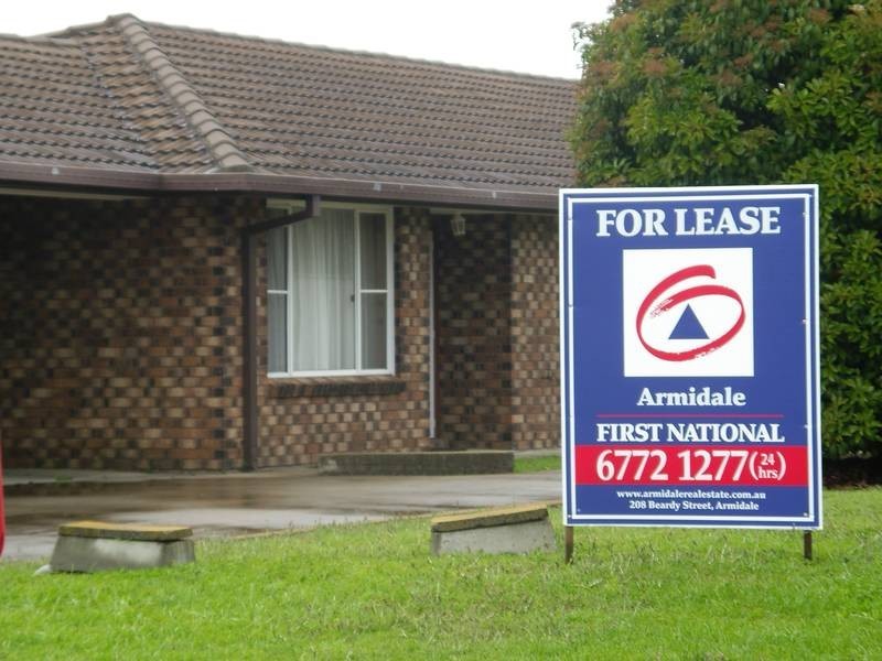 4/16 ALAHNA DRIVE, Armidale NSW 2350