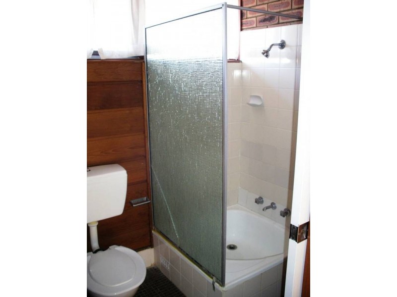 2/15 JACKES STREET, Armidale NSW 2350