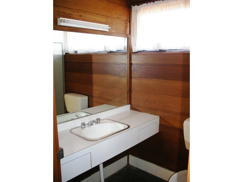 2/15 JACKES STREET, Armidale NSW 2350