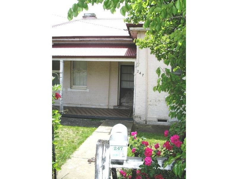 247 BROWN STREET, Armidale NSW 2350