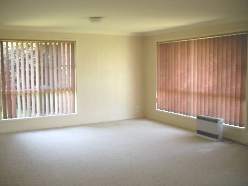 2/89 QUEEN ELIZABETH DRIVE, Armidale NSW 2350