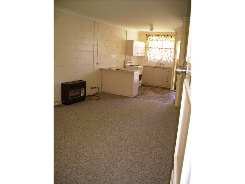 3/3-5 HIGGINBOTHAM AVENUE, Armidale NSW 2350