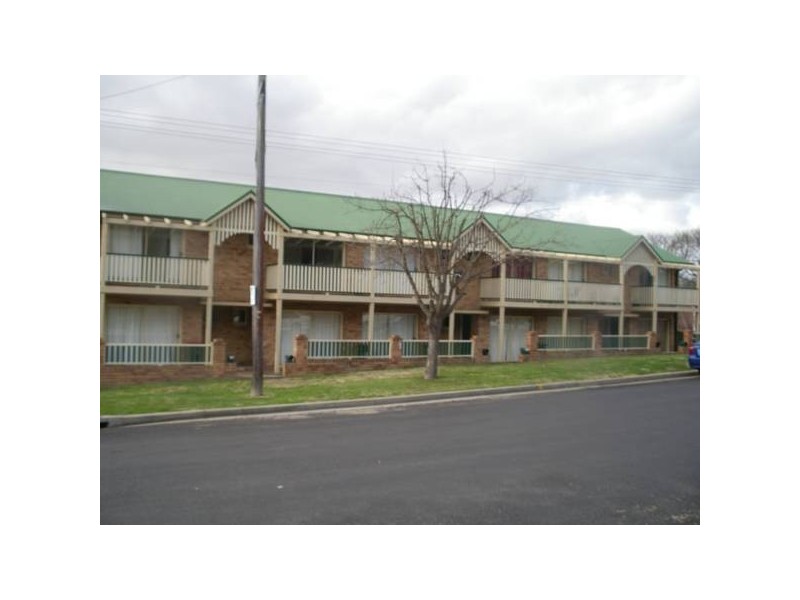 4/165 DANGAR STREET, Armidale NSW 2350