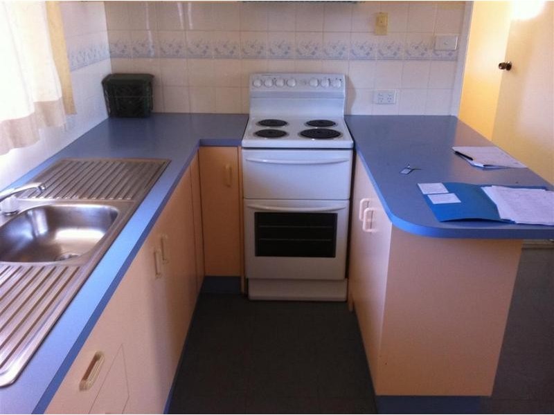 1/19 VERNA CLOSE, Armidale NSW 2350