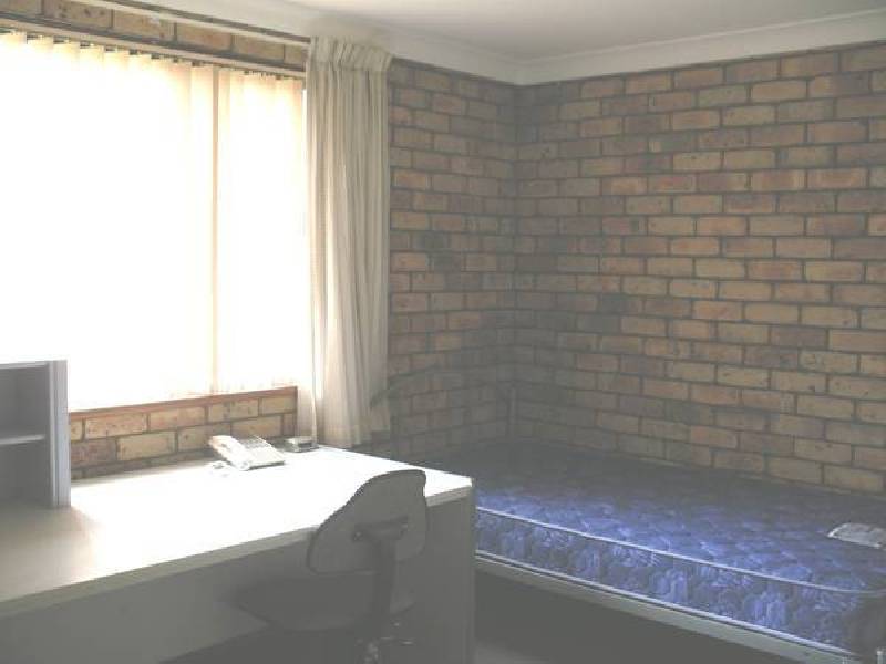 ROOM 4/4 SALMON AVENUE, Armidale NSW 2350