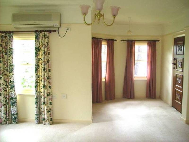 166 TAYLOR STREET, Armidale NSW 2350