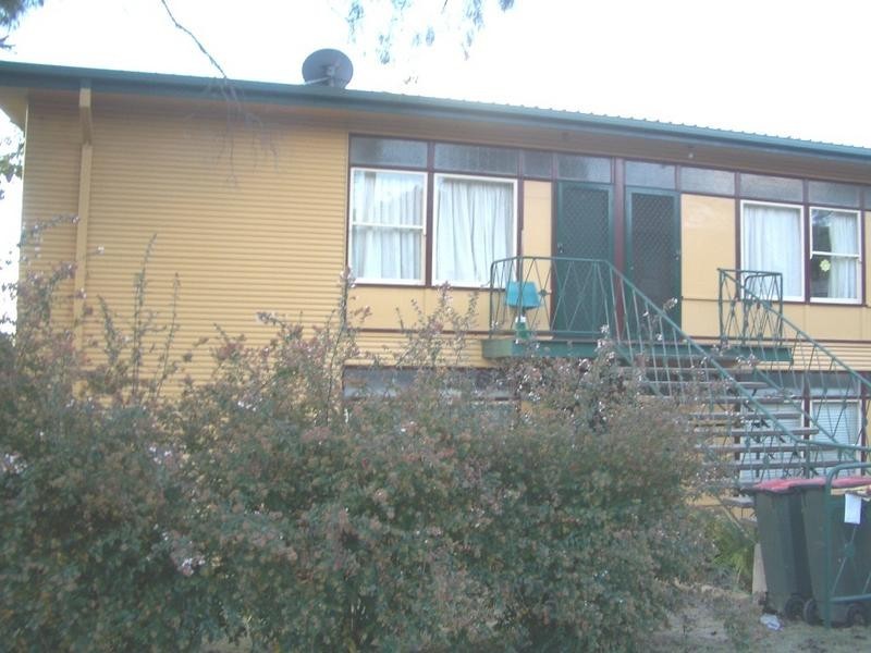 1/155 DANGAR STREET, Armidale NSW 2350