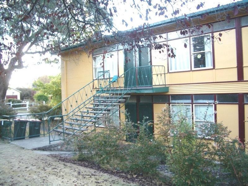 1/155 DANGAR STREET, Armidale NSW 2350