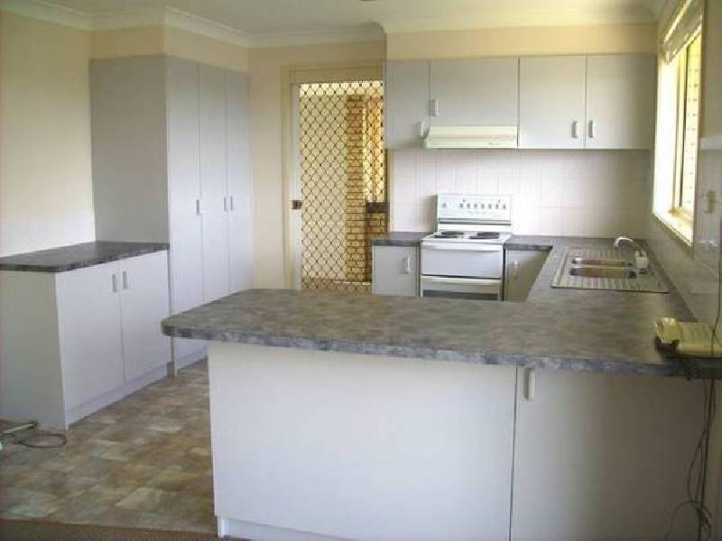 2 & 2a KEENA CLOSE, Armidale NSW 2350