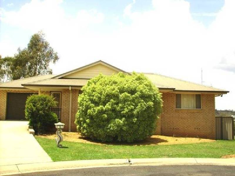 2 & 2a KEENA CLOSE, Armidale NSW 2350