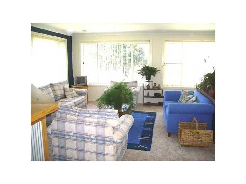 2 & 2a KEENA CLOSE, Armidale NSW 2350