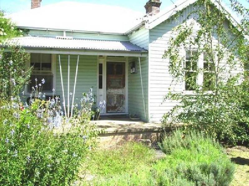 146 ODELL STREET, Armidale NSW 2350
