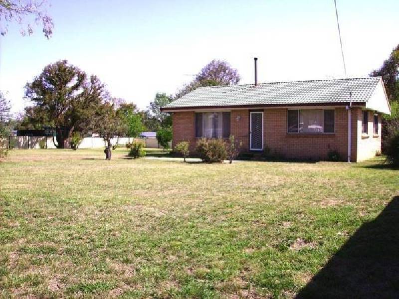 55 GALLOWAY STREET, Armidale NSW 2350