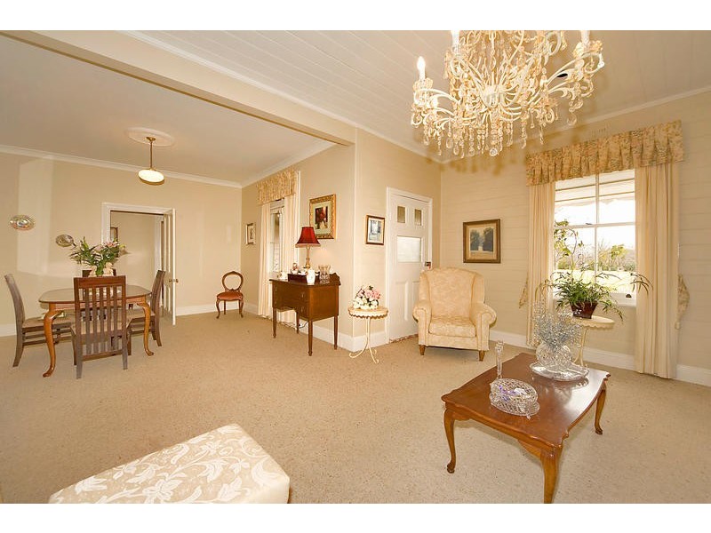 72 BROWN STREET, Armidale NSW 2350