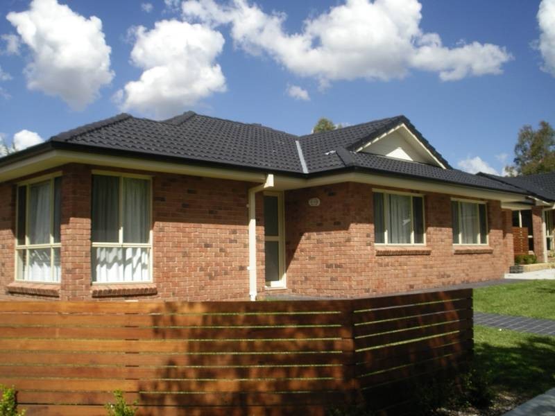 2/156 BARNEY STREET, Armidale NSW 2350