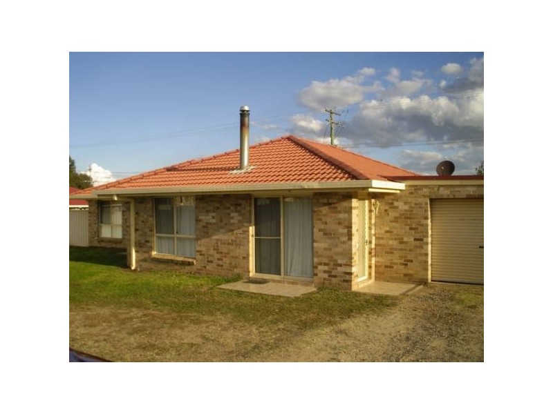 25 KENNEDY STREET, Armidale NSW 2350