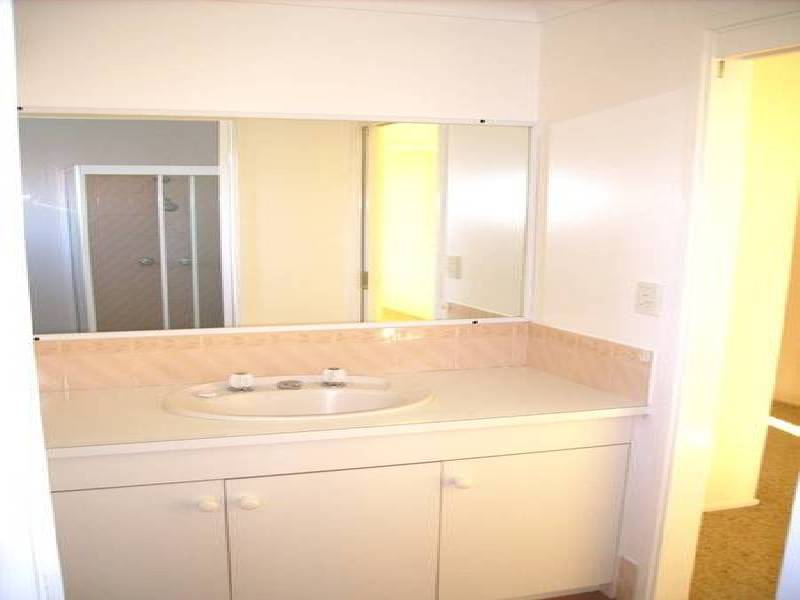 13 THE BOULEVARDE, Armidale NSW 2350