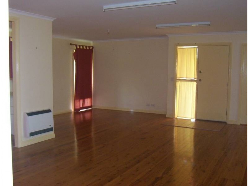 11 Golgotha Street, Armidale NSW 2350