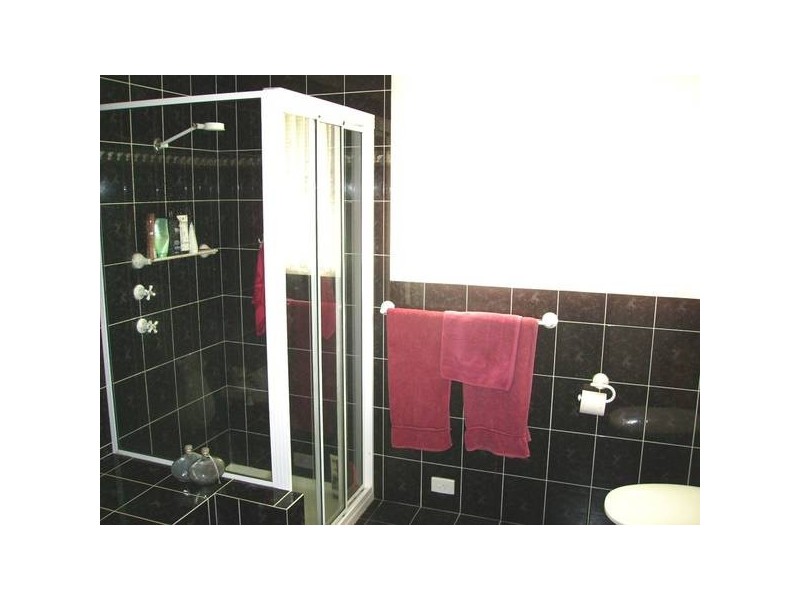 33 McCarthy Crescent, Armidale NSW 2350