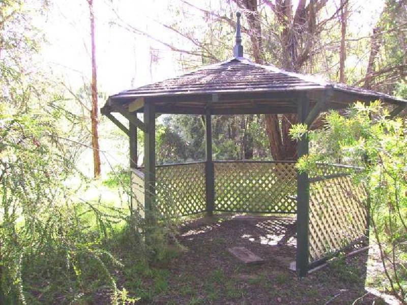 21 WALLINGA ROAD, Armidale NSW 2350