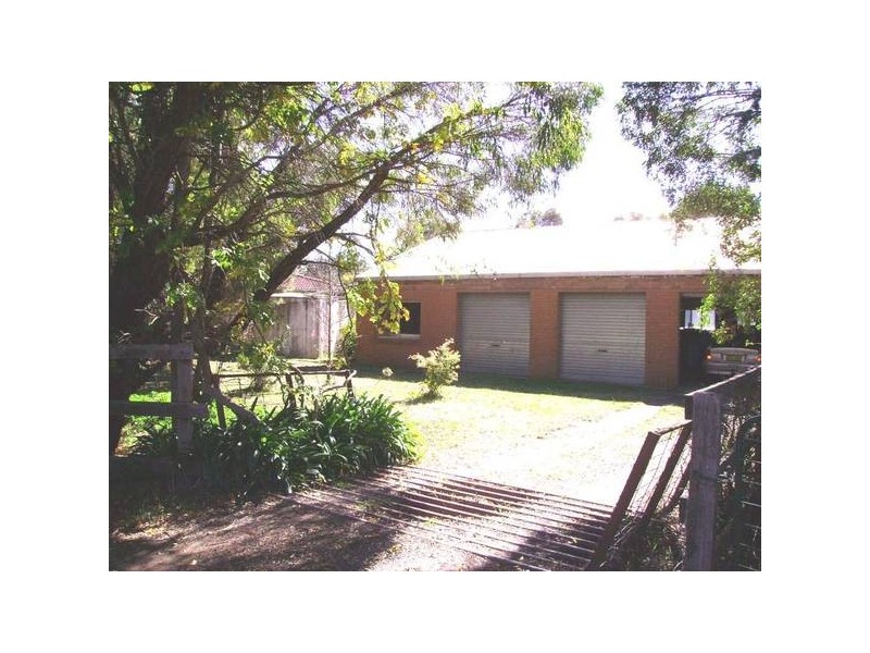 21 WALLINGA ROAD, Armidale NSW 2350