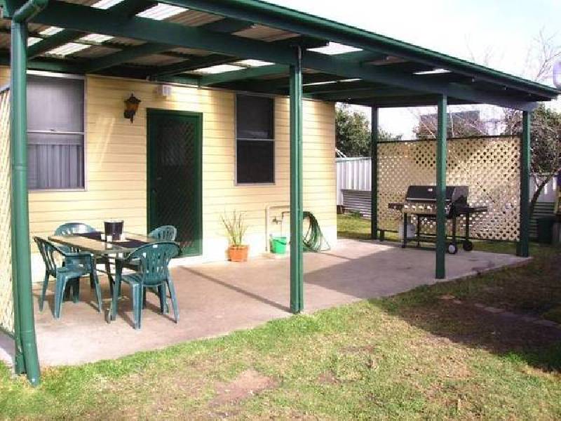 100 GOLGOTHA STREET, Armidale NSW 2350