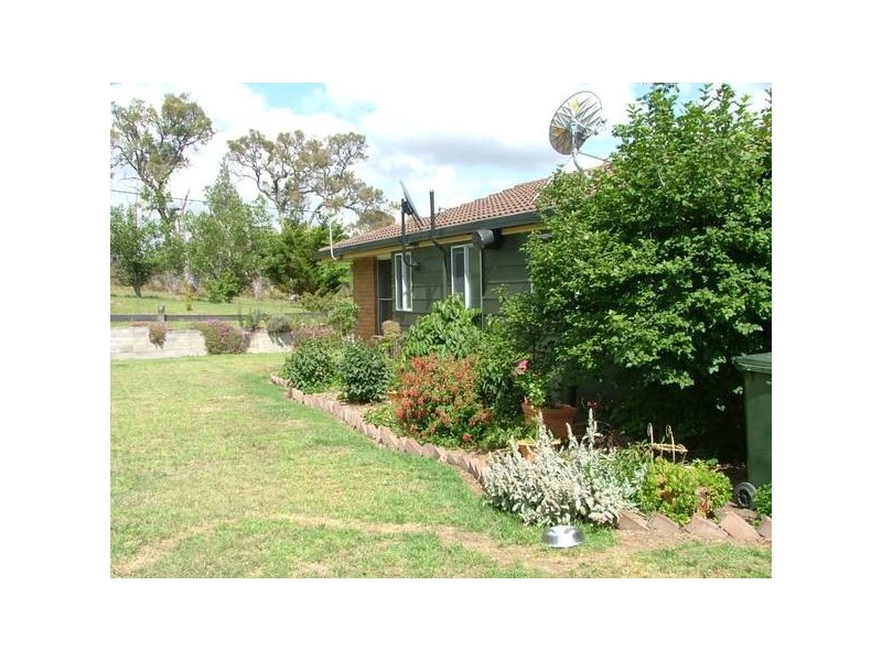 Castledoyle Road, Armidale NSW 2350