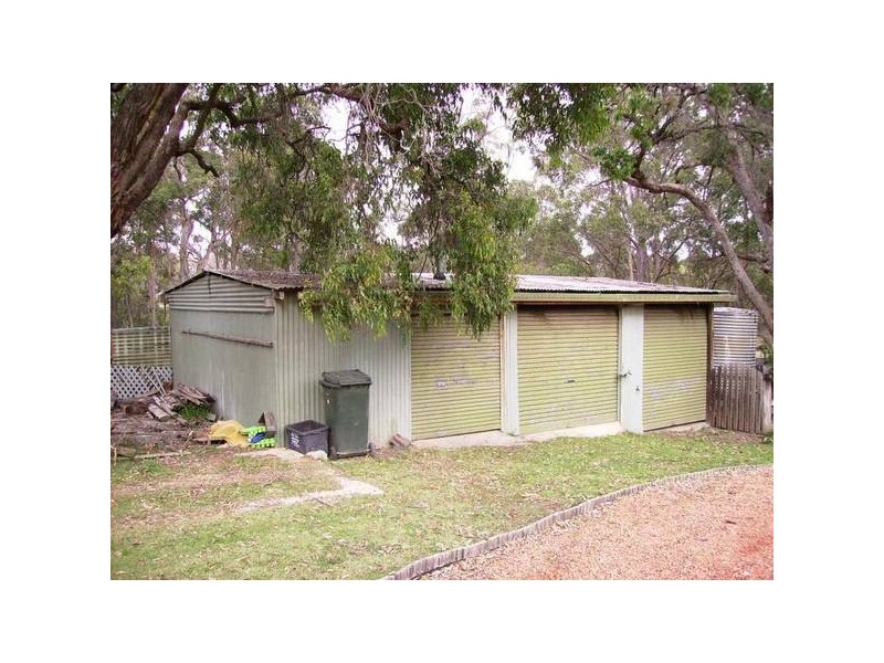 Adina Road, Invergowrie NSW 2350