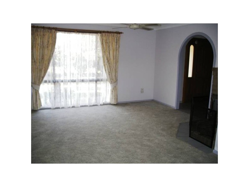 Soliman Avenue, Armidale NSW 2350